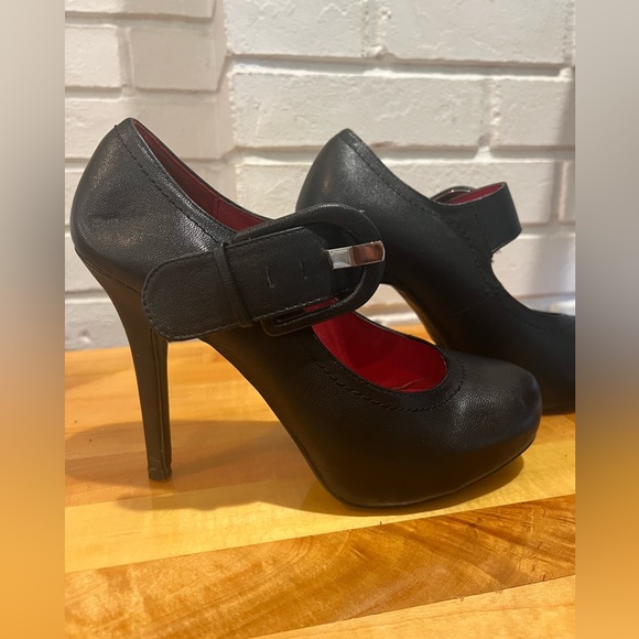 #5 Madeline heels - Picture 6 of 8